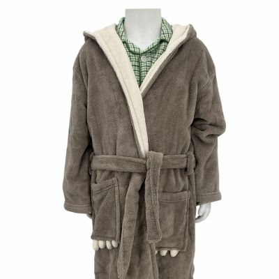 Lot 116: Onslaught Daisy Screen Worn Robe, Pajama Shirt & Pajama Pants Ch 2b Sc Multiple | VIP Fan Auctions