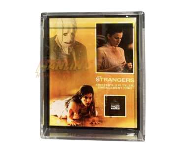 Lot 390 - The Strangers (2008) - Kristen (Liv Tyler) Engagement Ring