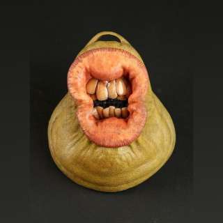 How the Grinch Stole Christmas (2000) | Grinch (Jim Carrey) Pursed Lip Appliance | Propstore