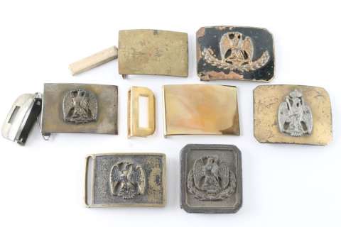 Lot of Mexican Army Belt Buckles | misc / divers