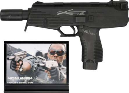 Captain America: The Winter Soldier (Walt Disney, 2014), Anthony Mackie "Sam Wilson/Falcon" Autographed Steyr SPP Submachine Gun.