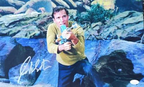 Star Trek | Star Trek - Signed by William Shatner, with COA | Catawiki