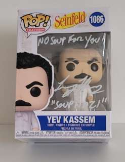 Seinfeld | Seinfeld - Larry Thomas "Yev Kassem/the Soup Nazi" - Autograph, Funko Pop with COA of JSA | Catawiki