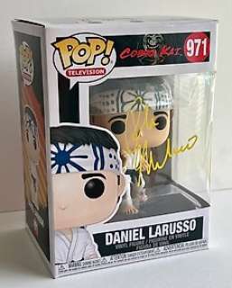 Cobra Kai - Ralph Macchio (Daniel LaRusso) Funko Pop, signed + Certificate of Authenticity | Catawiki