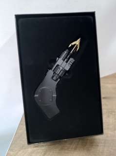 Batman, 1989 - - Movie prop Officialy Metal Edition Batman Grapple Launcher (mint condition) | Catawiki