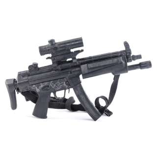 Stargate SG-1 (T.V. Series, 1997-2007) - Lot 1308 - Amanda Tapping-Autographed Stunt MP5 Machine Gun