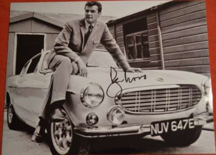 The Saint - Roger Moore as Simon Templar - with Certified Genuine b´bc holographic COA | Catawiki