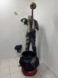 Halloween zombie Skalet animatronic - - Movie prop | Catawiki