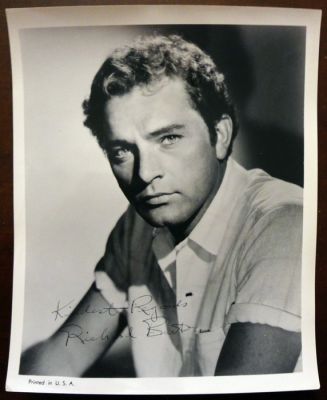 Richard Burton - Original signed vintage scene photo | Catawiki