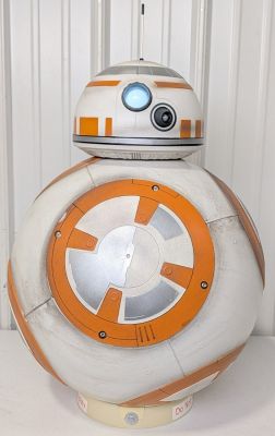 Lot 3270 - Life Size Animated Star Wars BB-8 Droid Prop | misc / divers