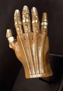 Lot 929 - STAR WARS: EPISODE V- THE EMPIRE STRIKES BACK REMOVABLE HAND FROM C-3PO