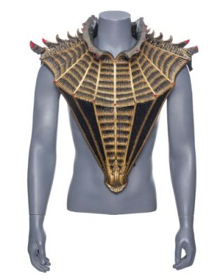 Star Trek: Discovery (Tv Series, 2017-2024) | Lot 6: T’Kuvma’s Stunt Cuirass | Propstore