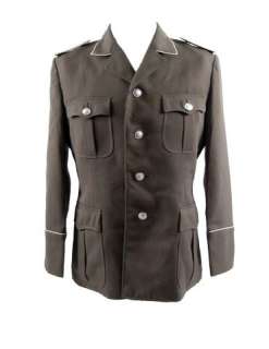 Lot 271 - The Monuments Men Matt Damon Military Jacket Movie Costume