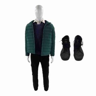 Red One Dylan O’Malley Screen Worn Sneakers, Cargo Pants, Polo Shirt, Sweater & Jacket Ch 2 Sc 105pt-121 | VIP Fan Auctions