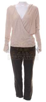 Passengers – Aurora Lane’s (Jennifer Lawrence) Outfit - III183 | Icons of Pop Culture