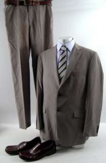 Woman in Gold Randol Schoenberg’s (Ryan Reynolds) Movie Costumes | Premiere Props