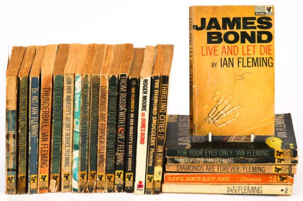 Lot 2382 - James Bond 007 - a large collection of paper back books by Ian Fleming, Pan books, c.1965 and… | Ewbank’s