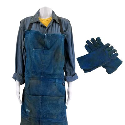 Lot 49: Poker Face Season 2 Felicity Price Screen Worn Stunt Double Jumpsuit, Shirt, Gloves & Apron Ch 1, 2 Sc 8-10, 16, 31 Ep 201 | VIP Fan Auctions