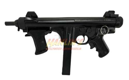 Lot 351 - Supernatural (2005 - 2020) - Sam Winchester (Jared Padalecki) Beretta PM12S Submachine Gun