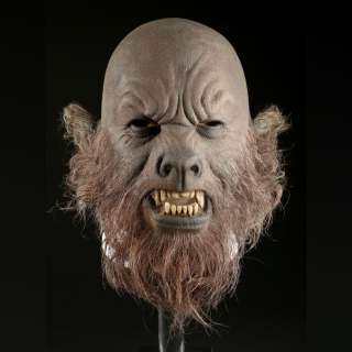 THE WOLFMAN (2010) - Lot 401 - Lawrence Talbot Stunt Werewolf Mask with Hair