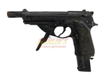 Lot 1 - 3000 Miles to Graceland (2001) - Franklin (Bokeem Woodbine) Beretta 93R Handgun #1