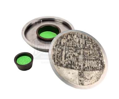 PROMETHEUS (2012) - Lot 582 - Sonja Klaus Collection: Sacrifice Engineer‘s (Daniel James) DNA Device and Ceremonial Bowls