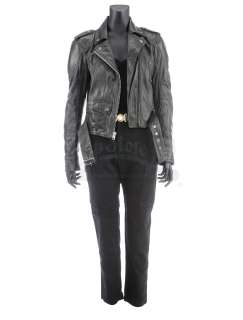 TERMINATOR GENISYS (2015) - Lot 842 - Sarah Connor‘s (Emilia Clarke) Acid-burned Costume