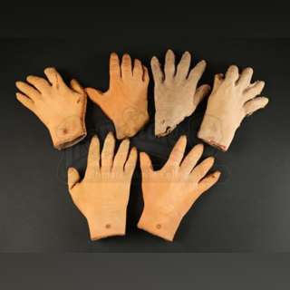 HARRY AND THE HENDERSONS (1987) - Lot 643 - Collection of Unfinished Hand Appliances