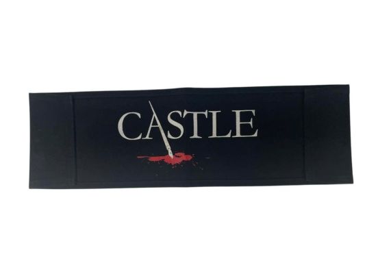 Lot 56 - Castle (2009–2016) - Alexi Chairback