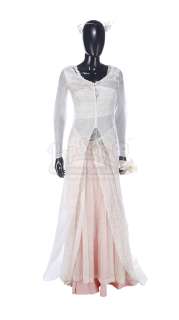 LOVE ACTUALLY (2003) - Lot 484 - Juliet‘s (Keira Knightley) Wedding Dress