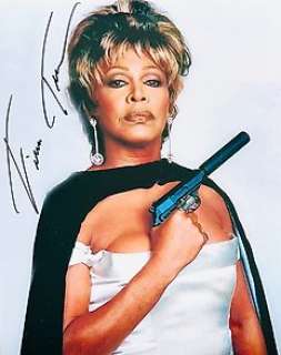 James Bond 007: Goldeneye | James Bond 007: GoldenEye - Signed by the legendary Tina Turner (+) - Title Song Performer - with COA | Catawiki