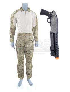 Marvel’s the Punisher (Tv Series) | Frank Castle’s Military Camos with Stunt Knife and Shotgun | Propstore