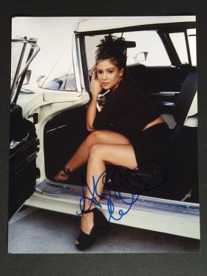 Charmed, Who‘s the Boss? - Signed by Alyssa Milano, with Letter of Authenticity - Photo, Autograph