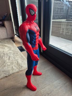 Spider-Man - Large standing Spider-Man figure, hasbro , approx 80 cm | Catawiki