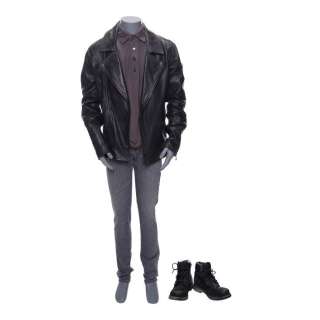 UMBRELLA ACADEMY, THE (2019-2024) - Lot #178: Viktor Hargreeves‘s (Elliot Page) Season 3 Finale Episode Costume