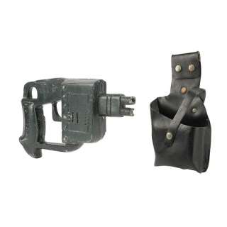 DUNE (1984) - Lot #1070 : Harkonnen Pistol and Holster