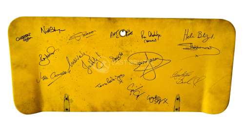 Lot 65 - ONLY FOOLS & HORSES - CAST SIGNED RELIANT REGAL BONNET