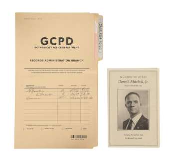 THE BATMAN - Gotham City Crime Report and Mayor Death Card