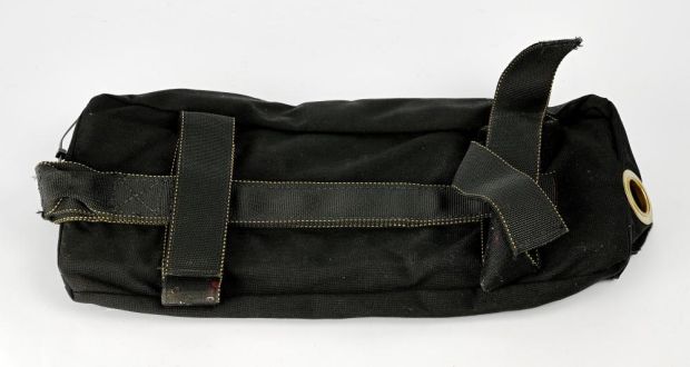 Johnny English (2003) Prop parachute accessory. Ma | Ewbank’s