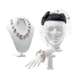 House of Gucci Patrizia Reggiani Lady Gaga Screen Worn Earrings Necklace Bracelet & Hat Ch 29 Sc 60 | VIP Fan Auctions