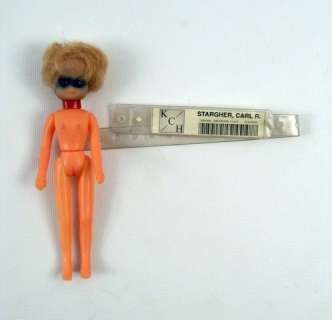 Lot 247 - The Cell Evidence Doll & Carl Stargher (Vincent D‘Onofrio) Hospital ID Bracelet Prop