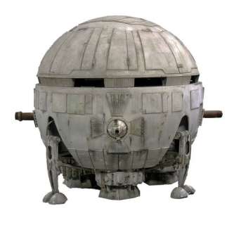 Lot 25 - 2001 A Space Odyssey Hero Screen Used Aries 1B Trans-Lunar Space Shuttle