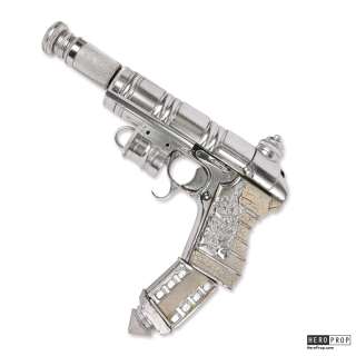 The League of Extraordinary Gentlemen - The League of Extraordinary Gentlemen – Captain Nemo’s (Naseeruddin Shah) Hero Pistol