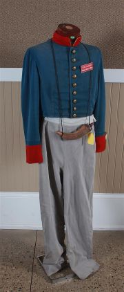 AUTHENTIC MEXICAN DRAGOON JACKET & PANTS W/ C.O.A FROM THE MOVIE "THE ALAMO" W/PROP POWDER HORN *COSTUME ONLY CAN BE… | Apple Tree Auction Center