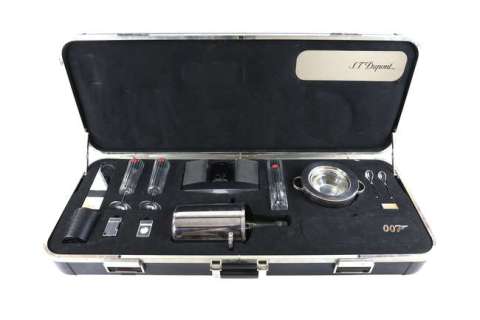 James Bond Casino Royale (2006) Limited edition Seduction Case made by S. T. Dupont - The case… | Ewbank’s