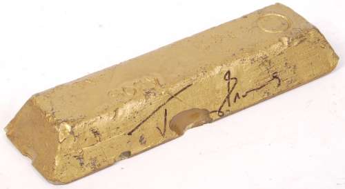 DIE HARD WITH A VENGEANCE PROP GOLD BAR AUTOGRAPHE | Auctioneum Ltd
