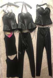 "Superhero Show - Season 2 Ep.17" - #1 Hero - Complete ’Aruba’ finale outfit - includes 3 black bust | Direct Liquidation