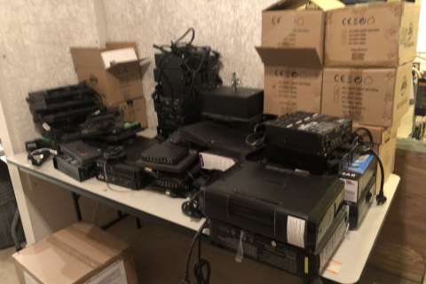 "Snowpiercer" large group of assorted battery back-ups/light controllers/lighting hardware etc. | Direct Liquidation