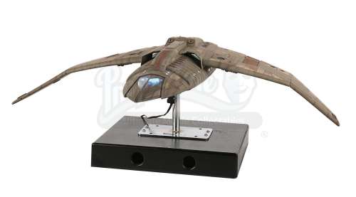 STAR TREK: DEEP SPACE NINE (TV SERIES 1993-1999) - Lot 657 - Light-Up Bajoran Interceptor Miniature Model