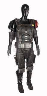 WATCHMEN (2009) - Lot 880 - The Comedian‘s (Jeffrey Dean Morgan) Complete Costume